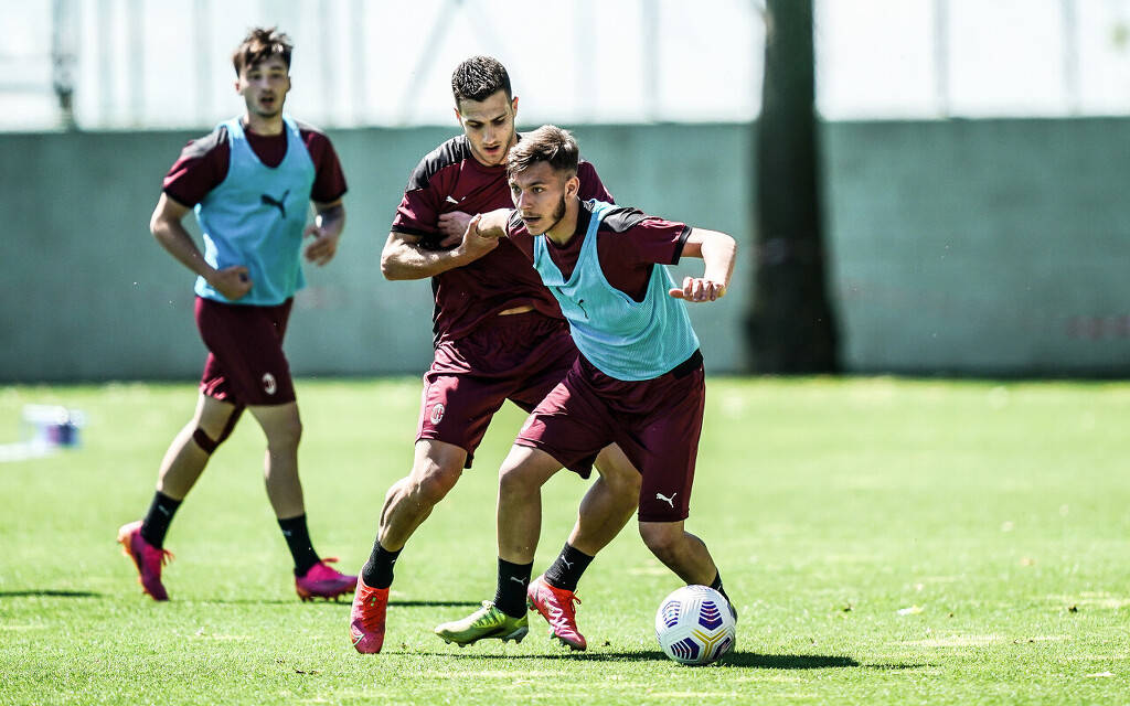 今晨犹他爵士备战意甲；回应争议细节曝光；气氛紧张；医务组通报恢复(若有战召必回战必胜下一句)-九游登录入口