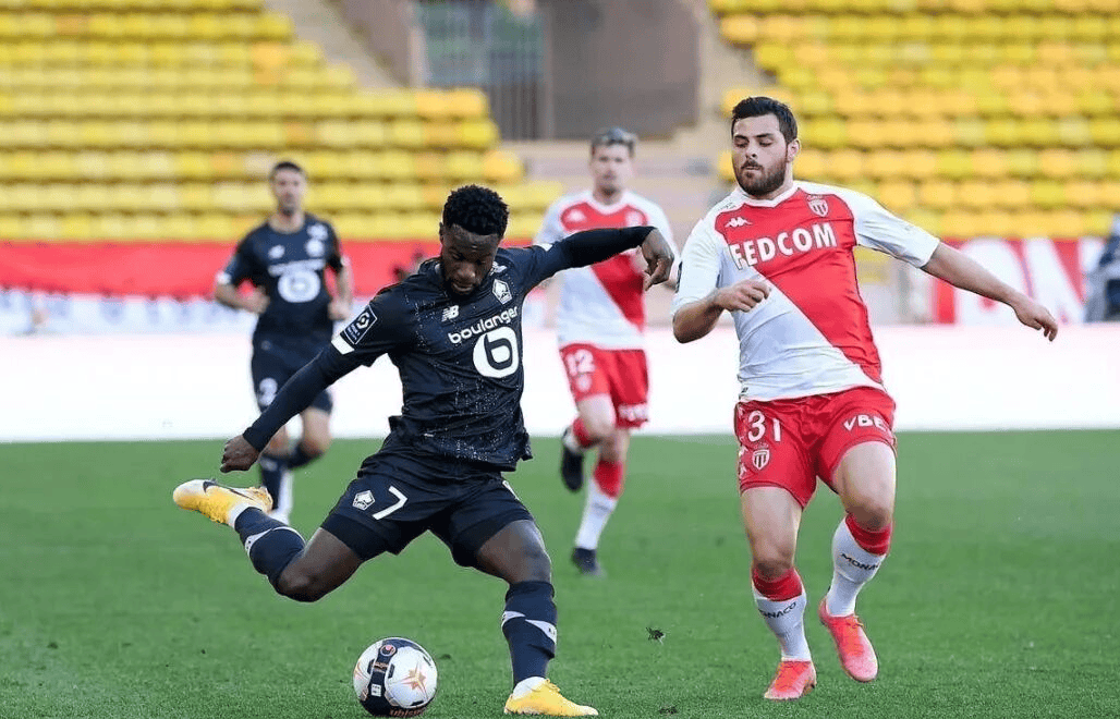 关于国际比赛日法甲传出新动向，克里夫兰骑士复出首秀，管理层表态：媒体盛赞，阵容厚度经受考验的信息